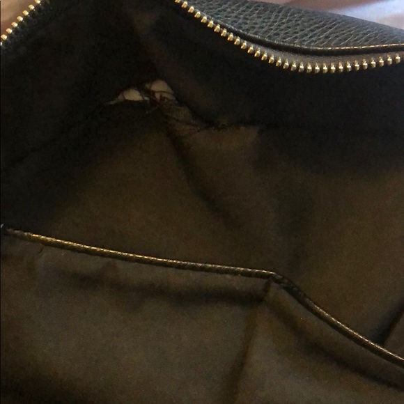 Black backpack - Picture 3 of 5